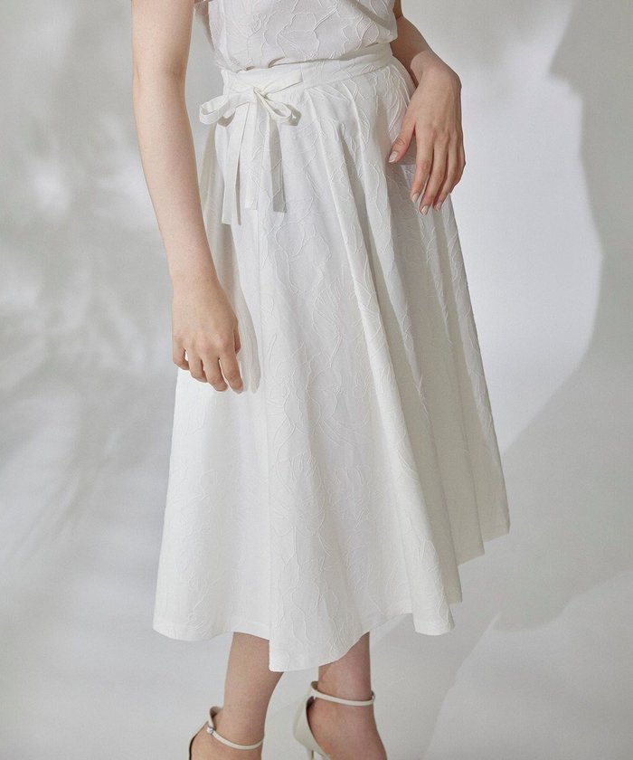 【グレース コンチネンタル/GRACE CONTINENTAL】のフレアミディJQスカート インテリア・キッズ・メンズ・レディースファッション・服の通販 founy(ファニー) https://founy.com/ ファッション Fashion レディースファッション Fashion for Women スカート Skirts フェミニン Feminine, Girly フレア Flare, Flared プリント Print, Printed Pattern ボトム Bottoms, Lower Wear リボン Ribbon, Bow エレガント 上品 Elegant 夏 Summer 春 Spring S/S・春夏 SS, Spring/Summer, Warm Season 無地 Plain, Solid Color |ID: prp329100004582958 ipo3291000000032746385