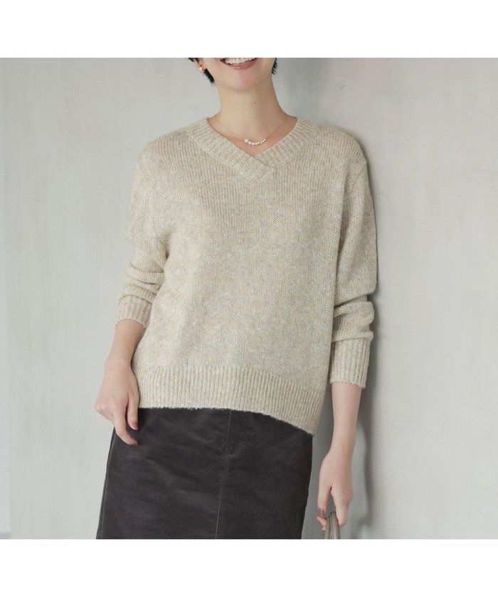【ジェイ プレス/J.PRESS】の【洗える】WARMY LUREX Vネック ニット インテリア・キッズ・メンズ・レディースファッション・服の通販 founy(ファニー) https://founy.com/ ファッション Fashion レディースファッション Fashion for Women トップス・カットソー Cut & Sew Tops ニット Knit Tops & Sweaters Vネックトップス V-Neck Tops / V-Cut Neckline Shirts おすすめ Recommended / Our Picks インナー Innerwear カットソー Cut and Sewn Top セーター Sweater, Knitwear タートルネック Turtleneck, High Neck デコルテ Décolleté, Neckline フェミニン Feminine, Girly ミックス Mix, Mixed Style エレガント 上品 Elegant 冬 Winter / This Winter 洗える Machine Washable A/W・秋冬 Autumn/Winter |ID: prp329100004583634 ipo3291000000033660976