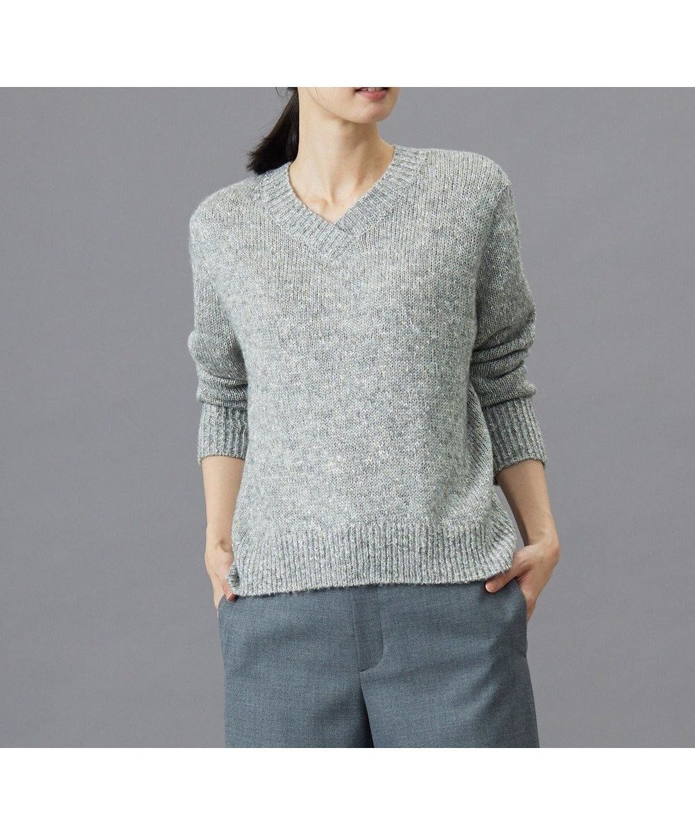 【ジェイ プレス/J.PRESS】の【洗える】WARMY LUREX Vネック ニット インテリア・キッズ・メンズ・レディースファッション・服の通販 founy(ファニー) 　ファッション　Fashion　レディースファッション　Fashion for Women　トップス・カットソー　Cut & Sew Tops　ニット　Knit Tops & Sweaters　Vネックトップス　V-Neck Tops / V-Cut Neckline Shirts　おすすめ　Recommended / Our Picks　インナー　Innerwear　カットソー　Cut and Sewn Top　セーター　Sweater, Knitwear　タートルネック　Turtleneck, High Neck　デコルテ　Décolleté, Neckline　フェミニン　Feminine, Girly　ミックス　Mix, Mixed Style　エレガント 上品　Elegant　冬　Winter / This Winter　洗える　Machine Washable　A/W・秋冬　Autumn/Winter　グレー系|ID: prp329100004583634 ipo3291000000033660978