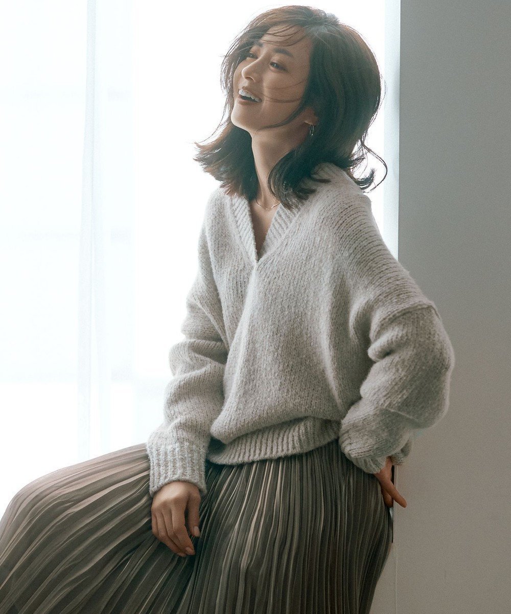 【23区/NIJYUSANKU】の【GLOW11月号掲載】ヘアリーラメリリー バルキー ニット インテリア・キッズ・メンズ・レディースファッション・服の通販 founy(ファニー) 　雑誌掲載アイテム　Magazine Items　ファッション雑誌　Fashion Magazines　グロー　GLOW　ファッション　Fashion　レディースファッション　Ladies' Fashion Online　トップス・カットソー　Tops/Tshirt　ニット　Knit Tops　イタリア　Italy　インナー　Inner　11月号　November Issue　セーター　Sweater　雑誌　Magazine　タートルネック　Turtleneck　テクスチャー　Texture　長袖　Long Sleeve　リラックス　Relax　ワイド　Wide　A/W・秋冬　Aw・Autumn/Winter・Fw・Fall-Winter　冬　Winter　おすすめ　Recommend　2024年　2024　2024-2025秋冬・A/W　Aw/Autumn/Winter/Fw/Fall/2024-2025　アイボリー系|ID: prp329100004583738 ipo3291000000032546461