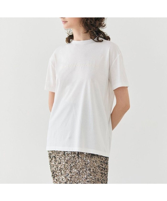 【ベイジ,/BEIGE,】の【洗える】CASSIA / オリジナルロゴTシャツ インテリア・キッズ・メンズ・レディースファッション・服の通販 founy(ファニー) https://founy.com/ ファッション Fashion レディースファッション Fashion for Women トップス・カットソー Cut & Sew Tops シャツ・ブラウス・オフィスカジュアル Elegant Blouses & Button-Ups ロングTシャツ・Tシャツ Longline T-Shirts & Tees カットソー・ベーシックTシャツ Cut-and-Sewn Tops / Stretch Tees & Basics インナー Innerwear 春 Spring 洗える Machine Washable カットソー Cut and Sewn Top カーディガン Cardigan, Knitwear グラデーション Gradient, Ombre 今季 This Season, Current Season シンプル Simple, Minimal ジャケット Jacket, Outerwear プリント Print, Printed Pattern 半袖 Short Sleeve, Half Sleeve S/S・春夏 SS, Spring/Summer, Warm Season 夏 Summer エレガント 上品 Elegant |ID: prp329100004583787 ipo3291000000032676759