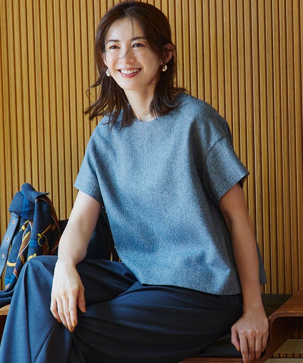 【23区/NIJYUSANKU】の【洗える】ツイーディーエトワール ブラウス インテリア・キッズ・メンズ・レディースファッション・服の通販 founy(ファニー) 　ファッション　Fashion　レディースファッション　Ladies' Fashion Online　トップス・カットソー　Tops/Tshirt　シャツ/ブラウス　Shirts/Blouses　2024年　2024　2024-2025秋冬・A/W　Aw/Autumn/Winter/Fw/Fall/2024-2025　冬　Winter　コンパクト　Compact　シンプル　Simple　セットアップ　Set Up　センター　Center　チェック　Check　トリプル　Triple　トレンド　Trend　ボトム　Bottom　洗える　Washable　秋　Autumn/Fall　A/W・秋冬　Aw・Autumn/Winter・Fw・Fall-Winter　グレー系|ID: prp329100004583842 ipo3291000000032542578
