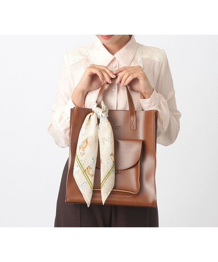 【ムーンバット/MOONBAT】の【WEB限定】PAUL JOE ACCESSOIRES シルクシフォンスカーフ 58×58cm インテリア・キッズ・メンズ・レディースファッション・服の通販 founy(ファニー) https://founy.com/ ファッション Fashion レディースファッション Fashion for Women アニマル Animal Print 春 Spring コレクション Collection, Seasonal Line シフォン Chiffon, Lightweight Fabric シルク Silk, 100% Silk スカーフ Scarf, Neckwear バンダナ Bandana, Head Scarf パターン Pattern, Design Print フラワー Flower, Floral モチーフ Motif, Design Theme A/W・秋冬 Autumn/Winter S/S・春夏 SS, Spring/Summer, Warm Season 夏 Summer |ID: prp329100004584102 ipo3291000000033195315