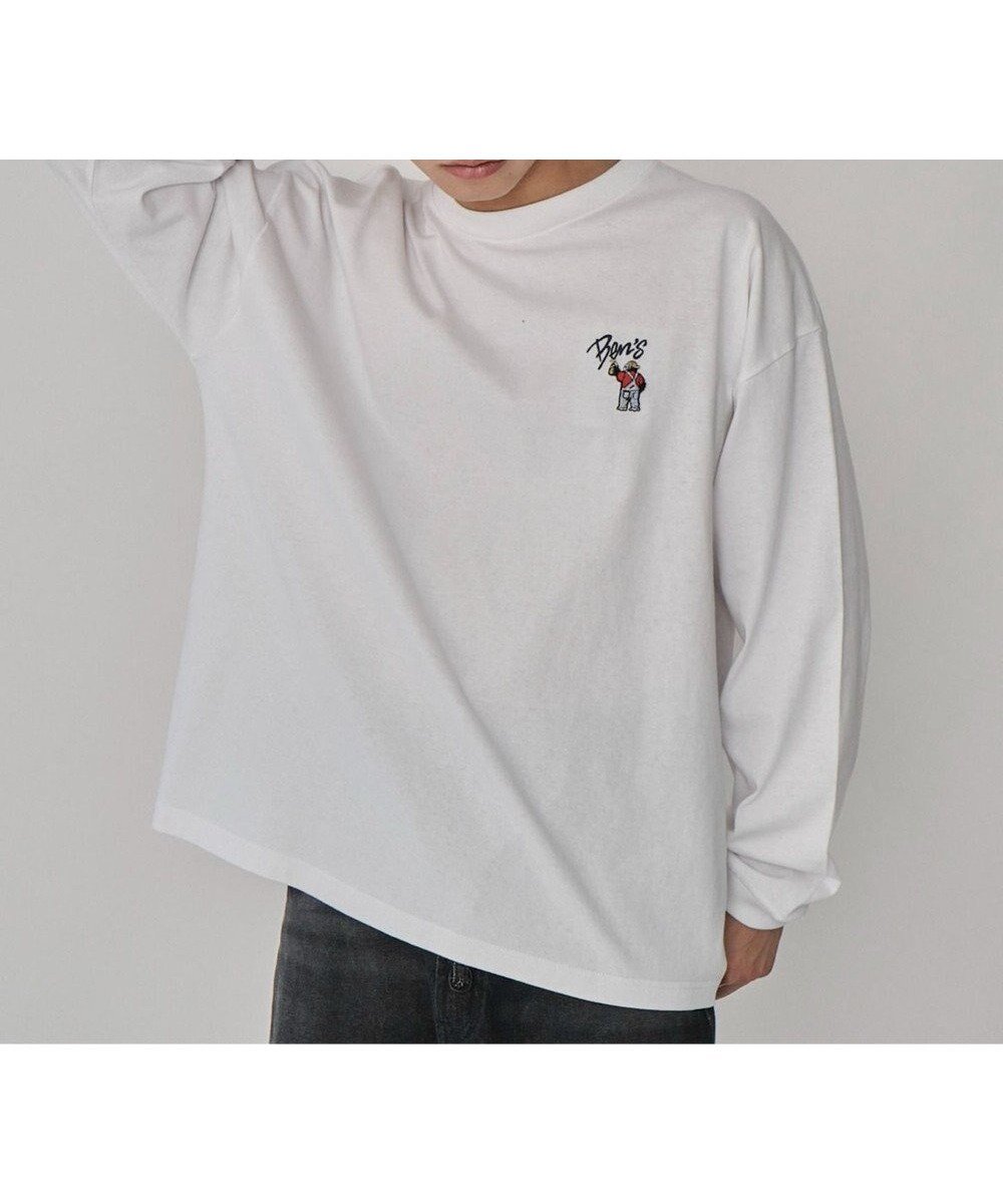 【ウィゴー/WEGO】の【ユニセックス着用ITEM】別注BENDAVISワンポイントT(LS) インテリア・キッズ・メンズ・レディースファッション・服の通販 founy(ファニー) 　ファッション　Fashion　レディースファッション　Fashion for Women　トップス・カットソー　Cut & Sew Tops　シャツ・ブラウス・オフィスカジュアル　Elegant Blouses & Button-Ups　ロングTシャツ・Tシャツ　Longline T-Shirts & Tees　カットソー・ベーシックTシャツ　Cut-and-Sewn Tops / Stretch Tees & Basics　春　Spring　秋　Autumn　カットソー　Cut and Sewn Top　カーゴパンツ　Cargo Pants, Utility Pants　シンプル　Simple, Minimal　ジーンズ　Jeans, Denim Pants　スポーツ　Sports, Activewear　スマホ　Smartphone, Mobile Device　スリーブ　Sleeve, Long Sleeve / Short Sleeve　トレンド　Trend, Trending Now　定番　Standard, Basic Item　パターン　Pattern, Design Print　別注　Limited Edition, Custom Order　リラックス　Relax, Relaxed Fit　ロング　Long, Long-Length　ワイド　Wide, Wide Fit　ワンポイント　One Point, Statement Accent　ワーク　Workwear, Utility Style　S/S・春夏　SS, Spring/Summer, Warm Season　再入荷　Restock / Back in Stock　おすすめ　Recommended / Our Picks　夏　Summer　ホワイト|ID: prp329100004584112 ipo3291000000032666805