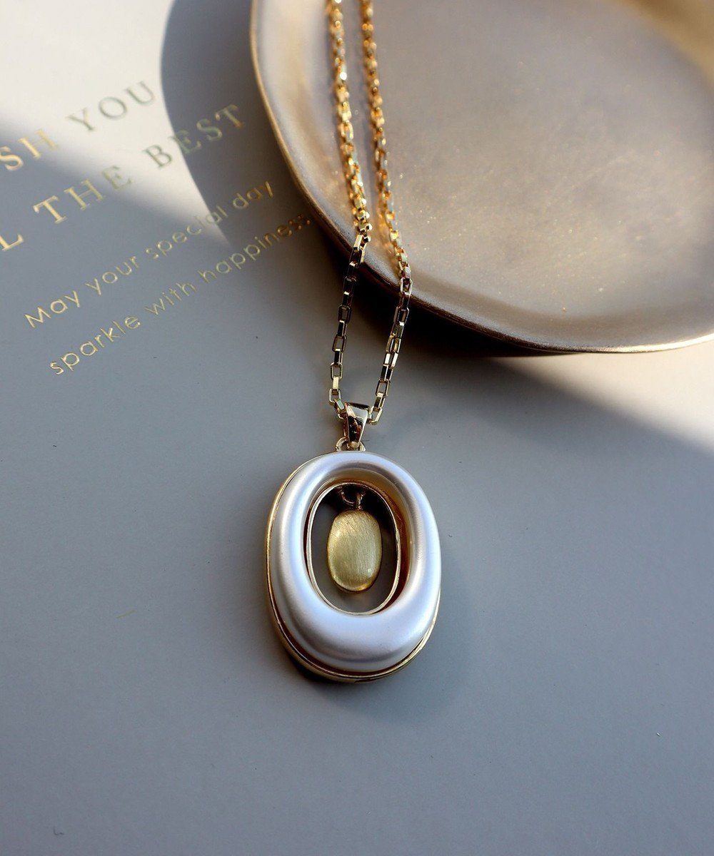 【ティアクラッセ/Tiaclasse】の【安田美沙子さん着用・2way】オーバルパールロングネックレス インテリア・キッズ・メンズ・レディースファッション・服の通販 founy(ファニー) 　ファッション　Fashion　レディースファッション　Fashion for Women　ジュエリー　Jewelry　ネックレス　Necklaces & Pendants　アクセサリー　Fashion Accessories　オーバル　Oval Design　シューズ　Shoes, Footwear　シンプル　Simple, Minimal　ネックレス　Necklace, Pendant Necklace　パール　Pearl, Pearl Accent　メタル　Metal, Metal Parts　リバーシブル　Reversible, Two-Sided　ロング　Long, Long-Length　エレガント 上品　Elegant　再入荷　Restock / Back in Stock　冬　Winter / This Winter　夏　Summer　新作・新入荷　New Arrivals / New In　春　Spring　秋　Autumn　ゴールド|ID: prp329100004584207 ipo3291000000035594793