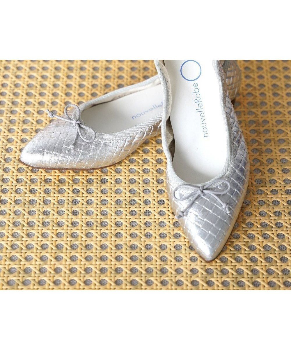 【ヌーベルローブオウ/nouvelleRobe Ou】の【本革・高反発・抗菌】Pointed ポインテッドトゥ メッシュバレエシューズ インテリア・キッズ・メンズ・レディースファッション・服の通販 founy(ファニー) 　ファッション　Fashion　レディースファッション　Fashion for Women　クッション　Cushion, Throw Pillow　抗菌　Antibacterial, Bacteria-Resistant　シューズ　Shoes, Footwear　バレエ　Ballet, Ballet Style　フィット　Fit, Slim Fit　フラット　Flat, Flat Shoes　メッシュ　Mesh, Net Fabric　再入荷　Restock / Back in Stock　おすすめ　Recommended / Our Picks　エレガント 上品　Elegant　シルバー|ID: prp329100004584324 ipo3291000000032733329