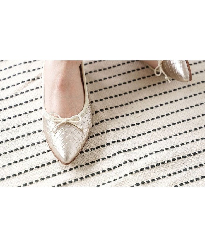 【ヌーベルローブオウ/nouvelleRobe Ou】の【本革・高反発】Pointed ポインテッドトゥ メッシュバレエシューズ インテリア・キッズ・メンズ・レディースファッション・服の通販 founy(ファニー) https://founy.com/ ファッション Fashion レディースファッション Fashion for Women クッション Cushion, Throw Pillow 抗菌 Antibacterial, Bacteria-Resistant シューズ Shoes, Footwear バレエ Ballet, Ballet Style フィット Fit, Slim Fit フラット Flat, Flat Shoes メッシュ Mesh, Net Fabric おすすめ Recommended / Our Picks エレガント 上品 Elegant |ID: prp329100004584324 ipo3291000000034271257