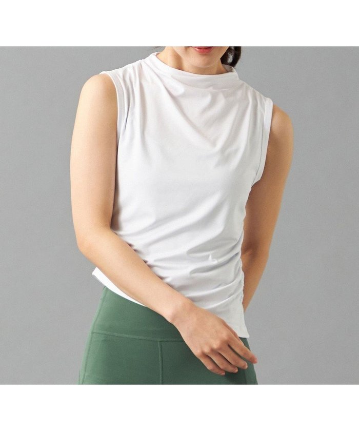 【チャコット/Chacott】のChacott BALANCE ドライストレッチノースリーブTシャツ インテリア・キッズ・メンズ・レディースファッション・服の通販 founy(ファニー) https://founy.com/ ファッション Fashion レディースファッション Ladies' Fashion Online トップス・カットソー Tops/Tshirt キャミソール / ノースリーブ No Sleeves シャツ/ブラウス Shirts/Blouses ロング / Tシャツ T-Shirts なめらか Smooth スタイリッシュ Stylish ストレッチ Stretch スポーツ Sports ドレープ Drape ハイネック High Neck ランニング Running 吸水 Water Absorption 軽量 Lightweight |ID: prp329100004584342 ipo3291000000032498979