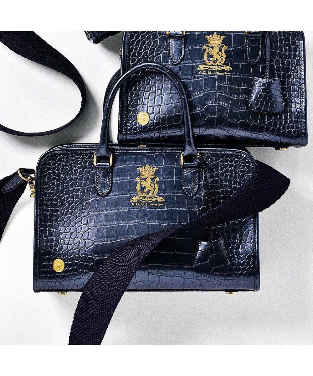 【アクセソワドゥマドモワゼルジャップ/A.D.M.J】の【牛革】クロコ型押しヘリ巻きボストン28cm インテリア・キッズ・メンズ・レディースファッション・服の通販 founy(ファニー) ファッション Fashion レディースファッション Fashion for Women クロコ Crocodile, Croc Embossed ダブル Double, Double-Breasted ボストン Boston ボストンバッグ Boston Bag, Retro Bag ポケット Pocket, Pocket Detail メタリック Metallic, Shiny Finish モチーフ Motif, Design Theme ラップ Wrap, Wrap Design エレガント 上品 Elegant オニキスパーライズ|ID: prp329100004584498 ipo3291000000033680759