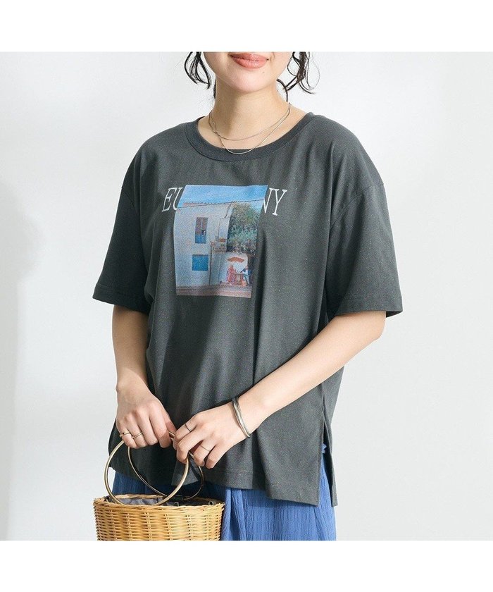 【クラフトスタンダードブティック/CRAFT STANDARD BOUTIQUE】のラメ天竺フォトプリントTEE インテリア・キッズ・メンズ・レディースファッション・服の通販 founy(ファニー) https://founy.com/ ファッション Fashion レディースファッション Ladies' Fashion Online トップス・カットソー Tops/Tshirt シャツ/ブラウス Shirts/Blouses ロング / Tシャツ T-Shirts カットソー Cut and Sewn インナー Inner 春 Spring カットソー Cut And Sew スリット Slit プリント Print ベーシック Basic ポケット Pocket S/S・春夏 Ss・Spring/Summer おすすめ Recommend 夏 Summer エレガント 上品 Elegant 2025年 2025 2025春夏・S/S Ss,Spring/Summer,2025 |ID: prp329100004584685 ipo3291000000032503357