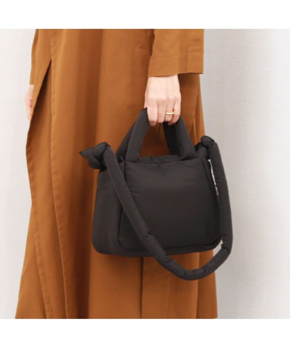 【アンビリオン/UNBILLION】のカシュカシュ cachecache / 2wayパフィーミニトートバッグ インテリア・キッズ・メンズ・レディースファッション・服の通販 founy(ファニー) ファッション Fashion レディースファッション Fashion for Women バッグ Bags カラフル Colorful Design 軽量 Lightweight, Ultra Light ショルダー Shoulder, Shoulder Strap シンプル Simple, Minimal 財布 Wallet, Purse ハンド Hand, Handmade ポケット Pocket, Pocket Detail マグネット Magnet, Magnetic Closure ミックス Mix, Mixed Style モチーフ Motif, Design Theme 再入荷 Restock / Back in Stock ブラック|ID: prp329100004585575 ipo3291000000033554225