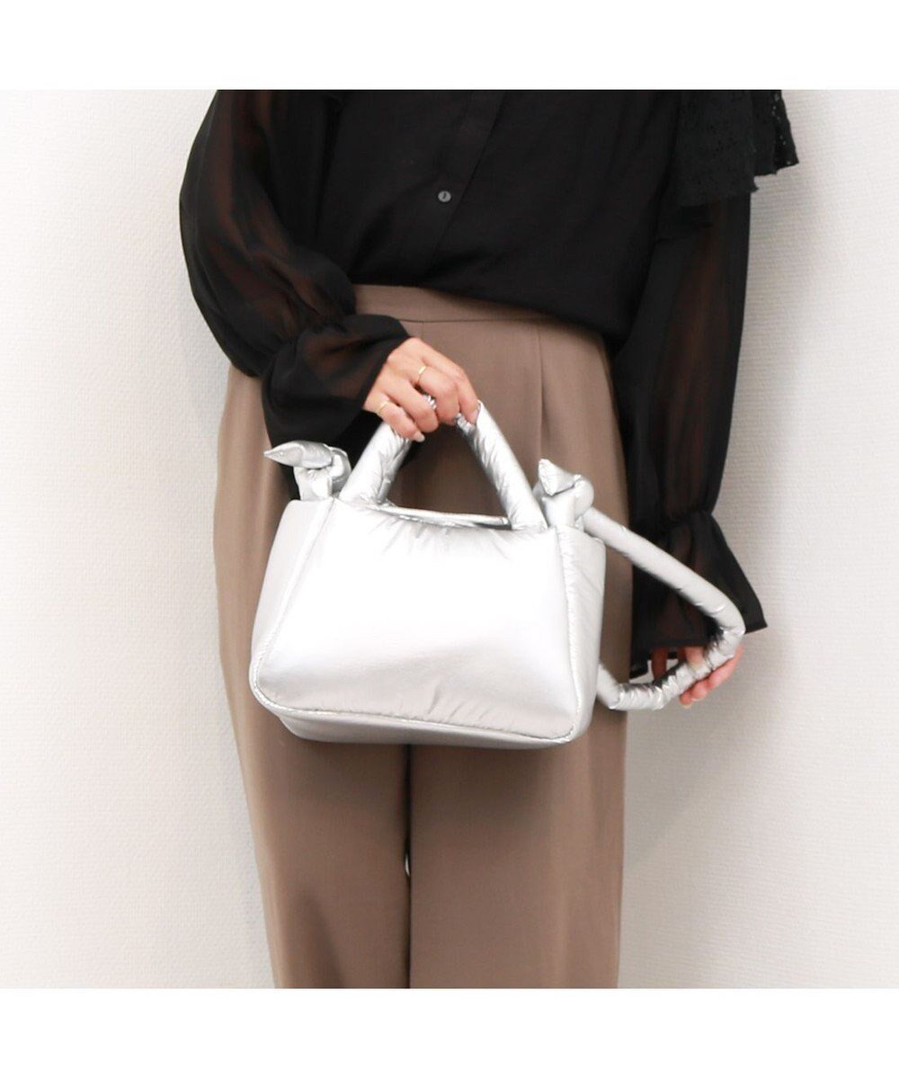 【アンビリオン/UNBILLION】のカシュカシュ cachecache / 2wayパフィーミニトートバッグ インテリア・キッズ・メンズ・レディースファッション・服の通販 founy(ファニー) ファッション Fashion レディースファッション Fashion for Women バッグ Bags カラフル Colorful Design 軽量 Lightweight, Ultra Light ショルダー Shoulder, Shoulder Strap シンプル Simple, Minimal 財布 Wallet, Purse ハンド Hand, Handmade ポケット Pocket, Pocket Detail マグネット Magnet, Magnetic Closure ミックス Mix, Mixed Style モチーフ Motif, Design Theme 再入荷 Restock / Back in Stock シルバー|ID: prp329100004585575 ipo3291000000033554227