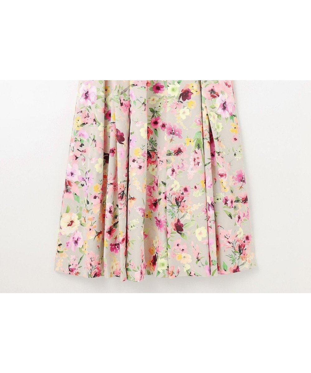 【自由区/JIYU-KU】の【カトリエムブーケ】Bouquet フラワースカート 人気、トレンドファッション・服の通販 founy(ファニー) 　ファッション　Fashion　レディースファッション　Ladies' Fashion Online　スカート　Skirt　タフタ　Taffeta　フラワー　Flower　フレア　Flare　プリント　Print　ランダム　Random　エレガント 上品　Elegant　夏　Summer　春　Spring　S/S・春夏　Ss・Spring/Summer　 other-1|ID: prp329100004585587 ipo3291000000032514966