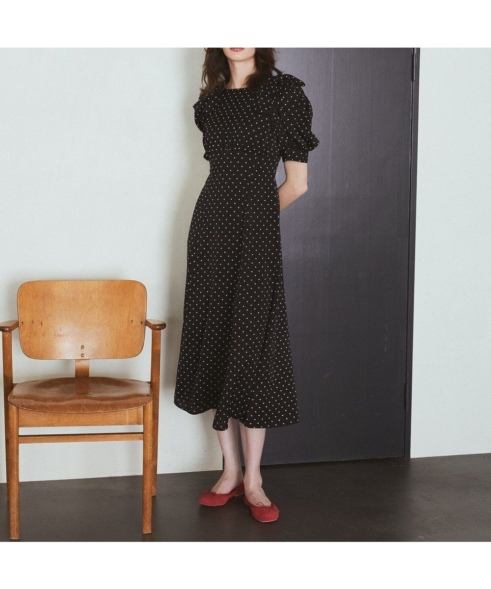 【メゾンドフルール/Maison de FLEUR】のドットワンピース 人気、トレンドファッション・服の通販 founy(ファニー) 　ファッション　Fashion　レディースファッション　Fashion for Women　ワンピース　Dresses　おすすめ　Recommended / Our Picks　シャーリング　Shirring, Ruched　ショルダー　Shoulder, Shoulder Strap　ドット　Polka Dot, Dot Pattern　フィット　Fit, Slim Fit　フォルム　Silhouette, Form　ポケット　Pocket, Pocket Detail　リボン　Ribbon, Bow　エレガント 上品　Elegant　夏　Summer　春　Spring　S/S・春夏　SS, Spring/Summer, Warm Season　 other-1|ID: prp329100004585614 ipo3291000000032515089