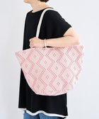 【グリーンパークス/Green Parks】の・ダイヤパターントート 人気、トレンドファッション・服の通販 founy(ファニー) ファッション Fashion レディースファッション Fashion for Women バッグ Bags おすすめ Recommended / Our Picks パターン Pattern, Design Print ポケット Pocket, Pocket Detail マグネット Magnet, Magnetic Closure thumbnail Pink|ID: prp329100004585619 ipo3291000000033630241