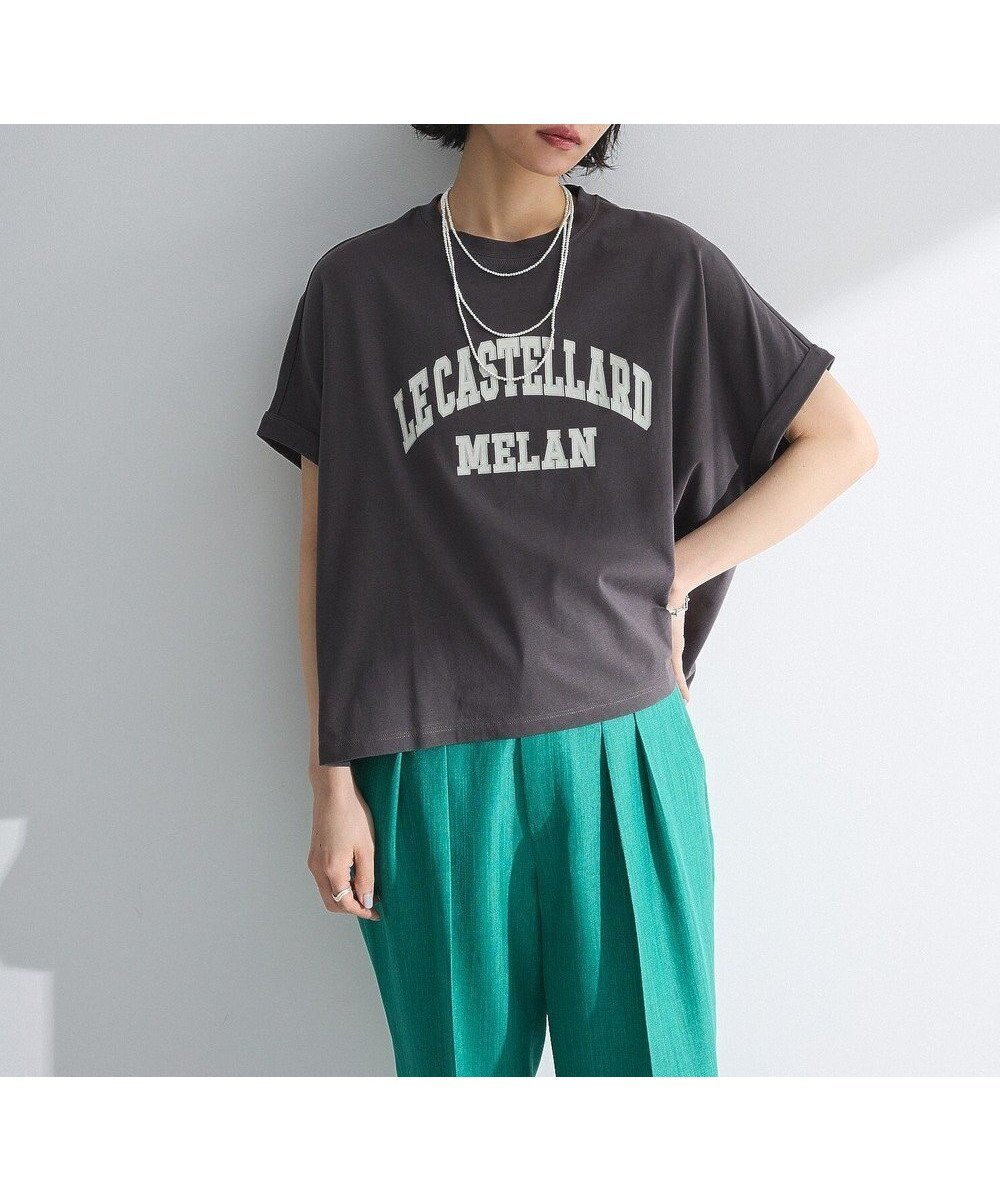 【グリーンパークス/Green Parks】の袖折り返しカレッジTシャツ インテリア・キッズ・メンズ・レディースファッション・服の通販 founy(ファニー) 　ファッション　Fashion　レディースファッション　Fashion for Women　トップス・カットソー　Cut & Sew Tops　シャツ・ブラウス・オフィスカジュアル　Elegant Blouses & Button-Ups　ロングTシャツ・Tシャツ　Longline T-Shirts & Tees　カットソー・ベーシックTシャツ　Cut-and-Sewn Tops / Stretch Tees & Basics　カットソー　Cut and Sewn Top　コンパクト　Compact, Small Size　ポケット　Pocket, Pocket Detail　ワイド　Wide, Wide Fit　夏　Summer　春　Spring　S/S・春夏　SS, Spring/Summer, Warm Season　Charcoal Gray|ID: prp329100004585668 ipo3291000000032515328