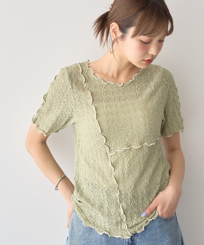 【アースミュージックアンドエコロジー/earth music&ecology】のレースメロープルオーバー インテリア・キッズ・メンズ・レディースファッション・服の通販 founy(ファニー) https://founy.com/ ファッション Fashion レディースファッション Fashion for Women トップス・カットソー Cut & Sew Tops シャツ・ブラウス・オフィスカジュアル Elegant Blouses & Button-Ups ロングTシャツ・Tシャツ Longline T-Shirts & Tees カジュアルプルオーバー・ニットトップス Pullovers & Knit Tops / Casual Pullovers カットソー・ベーシックTシャツ Cut-and-Sewn Tops / Stretch Tees & Basics おすすめ Recommended / Our Picks インナー Innerwear カットソー Cut and Sewn Top キャミソール Camisole, Spaghetti Strap Top コンパクト Compact, Small Size シンプル Simple, Minimal ジャケット Jacket, Outerwear ポケット Pocket, Pocket Detail レース Lace, Lace Fabric 夏 Summer 春 Spring S/S・春夏 SS, Spring/Summer, Warm Season |ID: prp329100004586749 ipo3291000000032526600