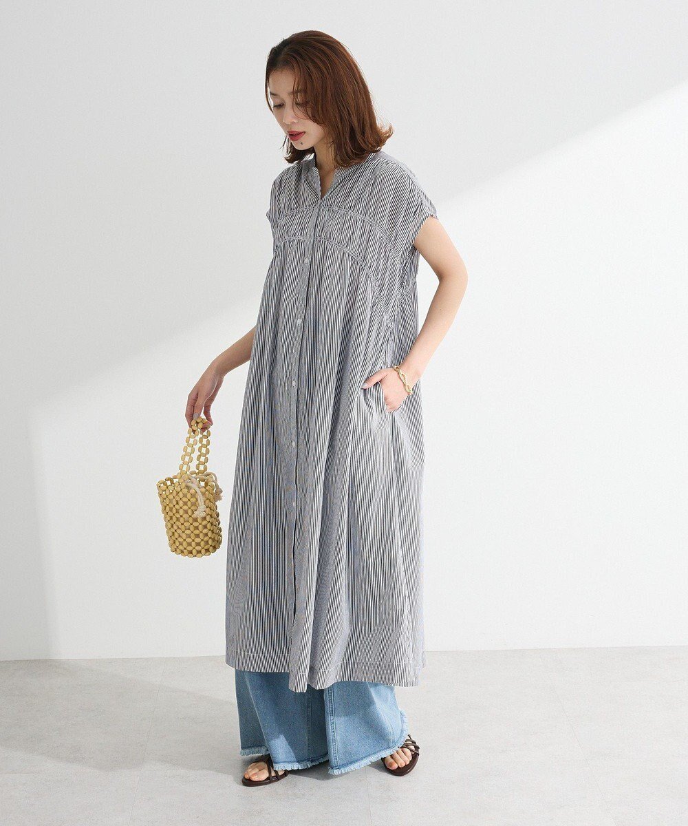 【グリーンパークス/Green Parks】のI シャーリングワンピース インテリア・キッズ・メンズ・レディースファッション・服の通販 founy(ファニー) 　ファッション　Fashion　レディースファッション　Fashion for Women　ワンピース　Dresses　シャーリング　Shirring, Ruched　シンプル　Simple, Minimal　ストライプ　Stripe, Striped Pattern　スリット　Slit, Slit Detail　ノースリーブ　Sleeveless, No-Sleeve　ポケット　Pocket, Pocket Detail　再入荷　Restock / Back in Stock　夏　Summer　春　Spring　S/S・春夏　SS, Spring/Summer, Warm Season　Stripe Navy|ID: prp329100004586784 ipo3291000000032526749