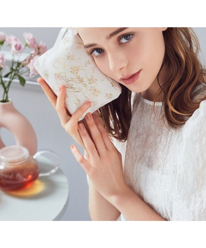 【メゾンドフルール/Maison de FLEUR】のローズプリントティッシュケース インテリア・キッズ・メンズ・レディースファッション・服の通販 founy(ファニー) https://founy.com/ ファッション Fashion レディースファッション Ladies' Fashion Online 財布 Wallets ポーチ Pouches おすすめ Recommend ポーチ Pouch リボン Ribbon エレガント 上品 Elegant 財布 Wallet |ID: prp329100004586820 ipo3291000000032526994