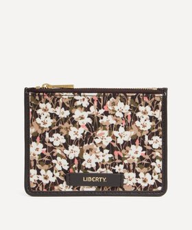 【リバティ/LIBERTY】のリトル ディッツィ プリムローズ ジップ コイン パース 人気、トレンドファッション・服の通販 founy(ファニー) ファッション Fashion レディースファッション Fashion for Women ミニ財布・二つ折り財布 Wallets & Card Cases クラシック Classic, Timeless Style コイン Coin, Coin Design コレクション Collection, Seasonal Line ジップ Zip, Zipper スタイリッシュ Stylish, Fashionable パッチ Patch, Appliqué プリント Print, Printed Pattern 財布 Wallet, Purse |ID:prp329100004586912