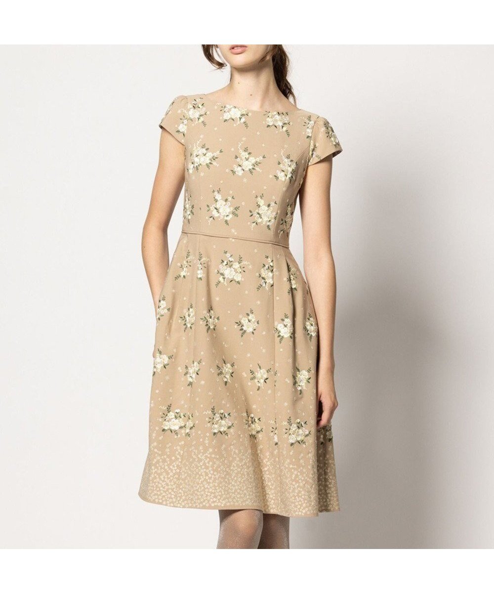 【トッカ/TOCCA】の【洗える】FLOST FLOWER ドレス インテリア・キッズ・メンズ・レディースファッション・服の通販 founy(ファニー) 　ファッション　Fashion　レディースファッション　Fashion for Women　ワンピース　Dresses　フォーマル・パーティードレス・結婚式用ドレス　Elegant & Casual Dresses　2024年　2024　2024-2025秋冬・A/W　Autumn/Winter 2024–25 AW24–25　冬　Winter / This Winter　ドレス　Dress, One-Piece　フラワー　Flower, Floral　夏　Summer　S/S・春夏　SS, Spring/Summer, Warm Season　洗える　Machine Washable　A/W・秋冬　Autumn/Winter　ベージュ系7|ID: prp329100004587883 ipo3291000000033043493