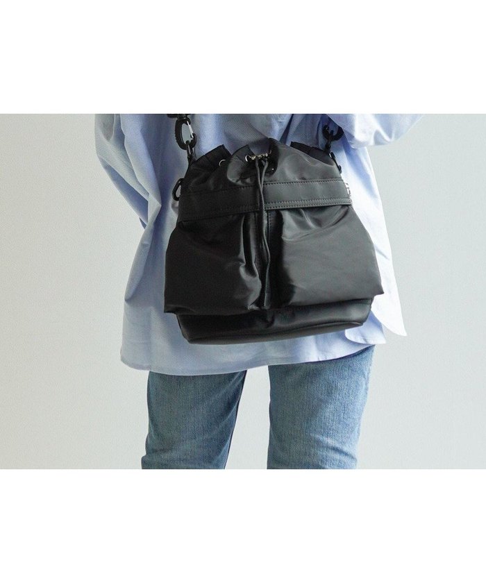 【エースバッグズアンドラゲッジ/ACE BAGS & LUGGAGE】のJEWELNA by Jewelna Rose ナイロン巾着バッグ 16201 軽量 2WAY ハンドバッグ ショルダーバッグ インテリア・キッズ・メンズ・レディースファッション・服の通販 founy(ファニー) https://founy.com/ ファッション Fashion レディースファッション Ladies' Fashion Online バッグ Bag 巾着 Purse 軽量 Lightweight ショルダー Shoulder ハンカチ Handkerchief ハンドバッグ Handbag フロント Front ポケット Pocket 再入荷 Restock/Back In Stock/Re Arrival おすすめ Recommend |ID: prp329100004588625 ipo3291000000032550668