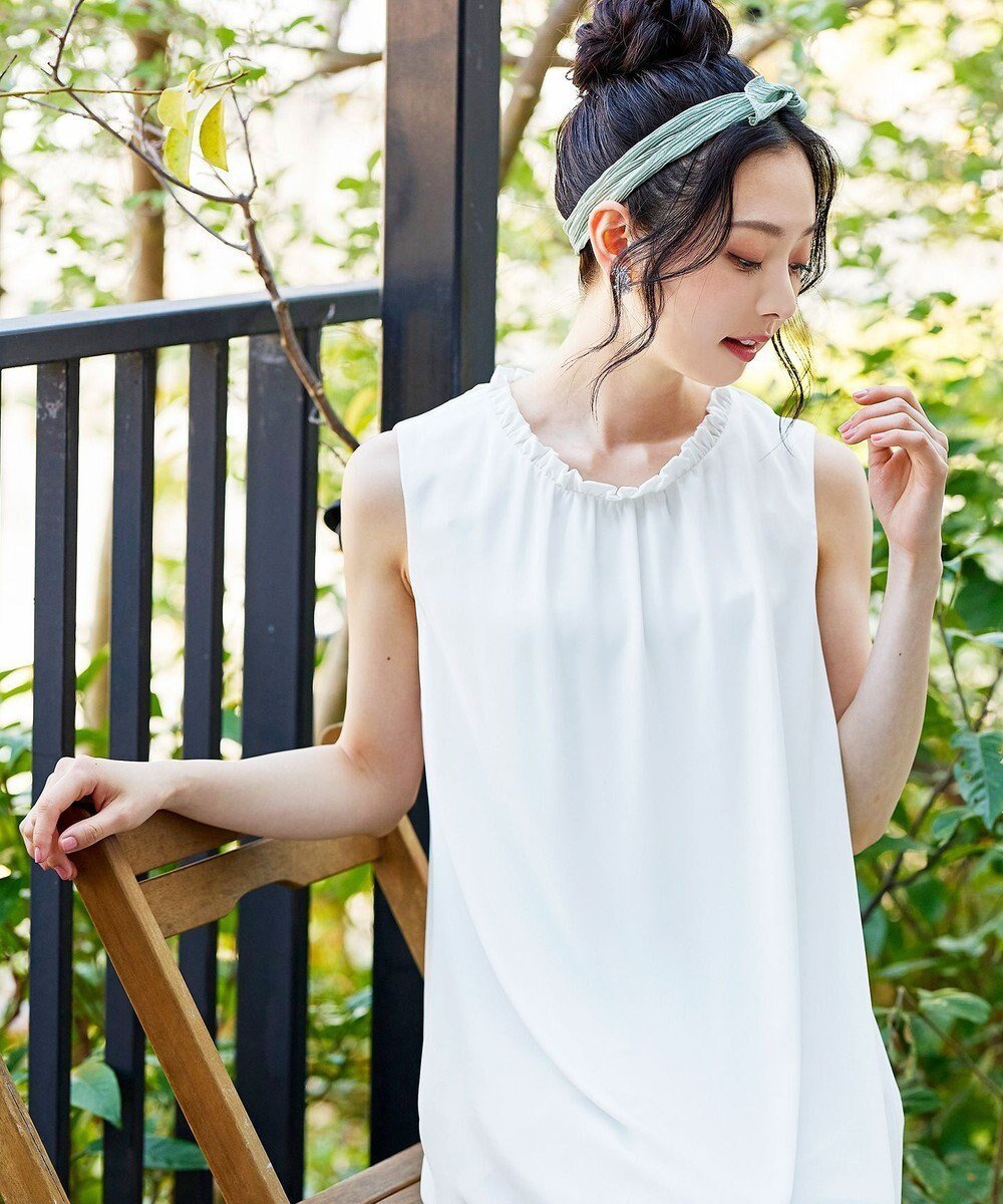 【ティアクラッセ/Tiaclasse】の【洗える】体型カバーも叶うフリルカラーチュニックブラウス 人気、トレンドファッション・服の通販 founy(ファニー) ファッション Fashion レディースファッション Fashion for Women トップス・カットソー Cut & Sew Tops シャツ・ブラウス・オフィスカジュアル Elegant Blouses & Button-Ups ウォッシャブル Machine Washable 春 Spring 洗える Machine Washable チュニック Tunic, Long Top ノースリーブ Sleeveless, No-Sleeve フェミニン Feminine, Girly フリル Frill, Ruffle ラウンド Round, Round Neck ロング Long, Long-Length S/S・春夏 SS, Spring/Summer, Warm Season 再入荷 Restock / Back in Stock 夏 Summer 新作・新入荷 New Arrivals / New In other-1|ID: prp329100004588821 ipo3291000000034526436