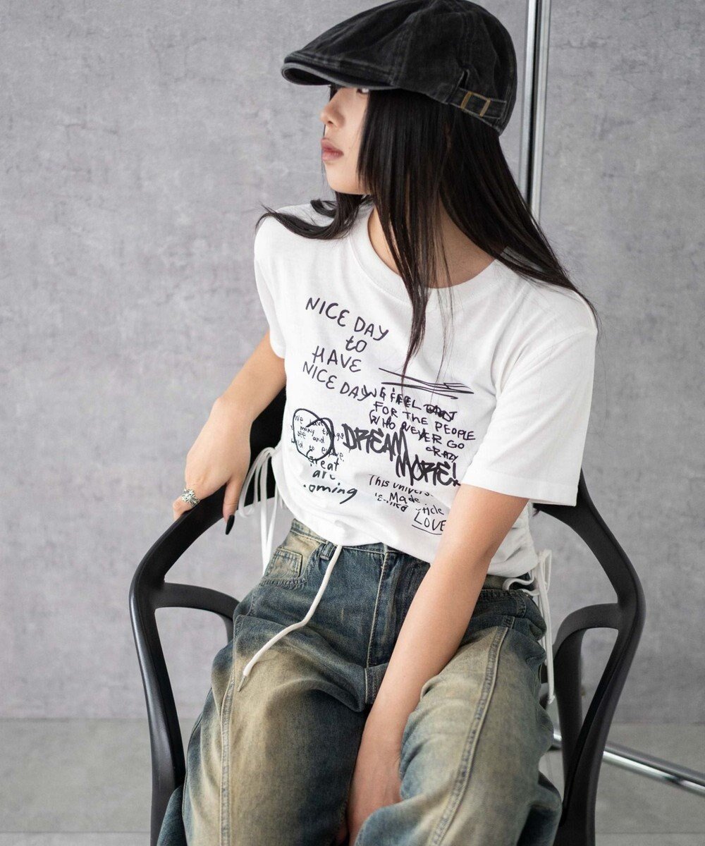 【ウィゴー/WEGO】のグラフィックショートサイドリボンドロストT インテリア・キッズ・メンズ・レディースファッション・服の通販 founy(ファニー) 　ファッション　Fashion　レディースファッション　Ladies' Fashion Online　トップス・カットソー　Tops/Tshirt　シャツ/ブラウス　Shirts/Blouses　ロング / Tシャツ　T-Shirts　カットソー　Cut and Sewn　カットソー　Cut And Sew　ショート　Short　スマホ　Smartphone　スリーブ　Sleeve　ドローコード　Draw Cord　バランス　Balance　プチプライス・低価格　Affordable　プリント　Print　ボトム　Bottom　半袖　Short Sleeve　夏　Summer　春　Spring　S/S・春夏　Ss・Spring/Summer　柄3|ID: prp329100004588938 ipo3291000000032554971