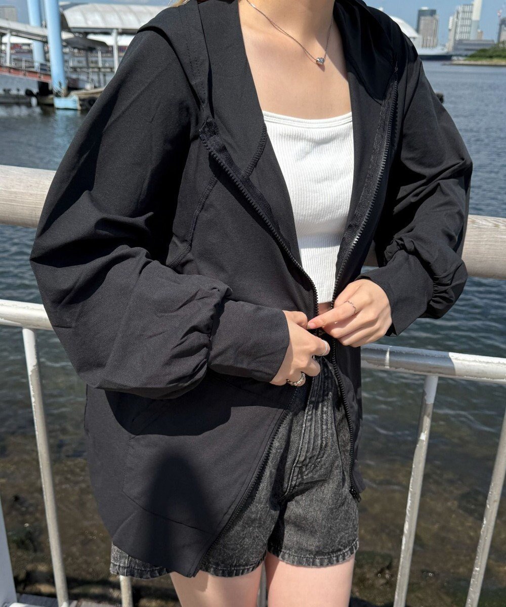 【ウィゴー/WEGO】の【UVカット/吸水速乾】ラッシュガードパーカー インテリア・キッズ・メンズ・レディースファッション・服の通販 founy(ファニー) 　ファッション　Fashion　レディースファッション　Fashion for Women　トップス・カットソー　Cut & Sew Tops　レディースパーカー・カジュアルフーディー　Casual Hoodies & Sweatshirts　おすすめ　Recommended / Our Picks　スマホ　Smartphone, Mobile Device　パーカー　Hoodie, Parka　吸水　Absorbent, Quick-Dry　夏　Summer　春　Spring　S/S・春夏　SS, Spring/Summer, Warm Season　ブラック|ID: prp329100004588945 ipo3291000000032555026