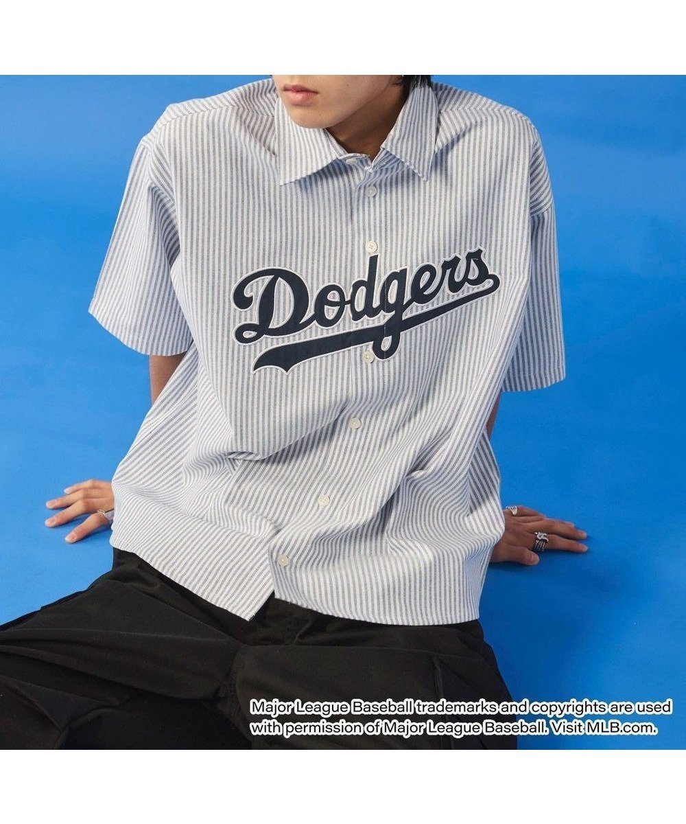 【ウィゴー/WEGO】の【ユニセックス着用ITEM】別注MLBストライプグラフィックシャツ(SS) インテリア・キッズ・メンズ・レディースファッション・服の通販 founy(ファニー) 　ファッション　Fashion　レディースファッション　Ladies' Fashion Online　トップス・カットソー　Tops/Tshirt　シャツ/ブラウス　Shirts/Blouses　春　Spring　カーゴパンツ　Cargo Pants　グラフィック　Graphic　ストライプ　Stripe　スポーツ　Sports　スマホ　Smartphone　トレンド　Trend　人気　Popularity　フロント　Front　別注　Special Order　半袖　Short Sleeve　ミニスカート　Mini Skirt　メンズ　Mens　ワイド　Wide　S/S・春夏　Ss・Spring/Summer　おすすめ　Recommend　夏　Summer　ブルーストライプ|ID: prp329100004589077 ipo3291000000032672753