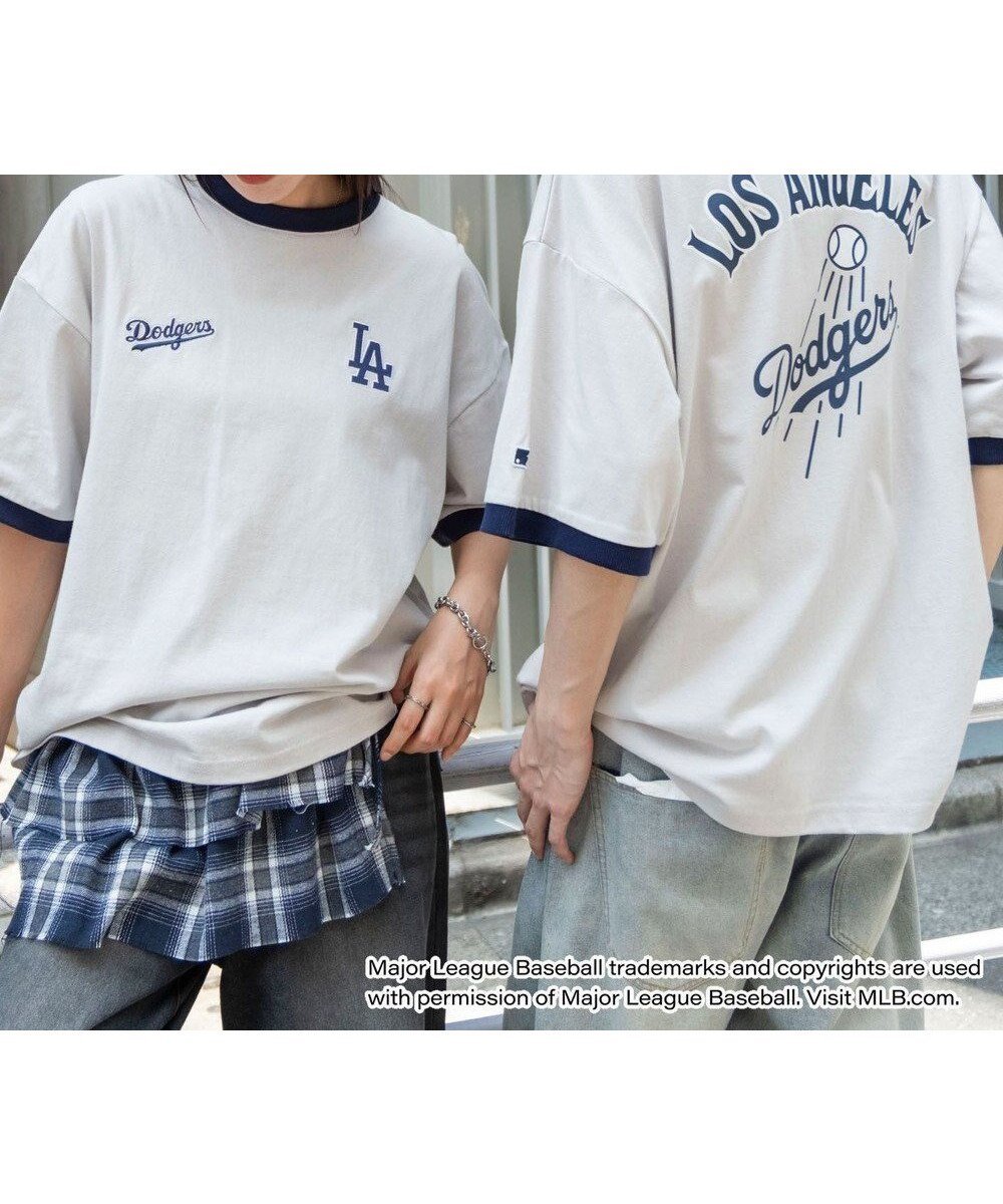 【ウィゴー/WEGO】の【ユニセックス着用ITEM】別注MLBリンガーグラフィックT(SS) インテリア・キッズ・メンズ・レディースファッション・服の通販 founy(ファニー) 　ファッション　Fashion　レディースファッション　Fashion for Women　トップス・カットソー　Cut & Sew Tops　シャツ・ブラウス・オフィスカジュアル　Elegant Blouses & Button-Ups　ロングTシャツ・Tシャツ　Longline T-Shirts & Tees　カットソー・ベーシックTシャツ　Cut-and-Sewn Tops / Stretch Tees & Basics　春　Spring　カットソー　Cut and Sewn Top　カーゴパンツ　Cargo Pants, Utility Pants　グラフィック　Graphic, Graphic Design　スポーツ　Sports, Activewear　スマホ　Smartphone, Mobile Device　トレンド　Trend, Trending Now　人気　Popular, Best Seller　ハーフ　Half, Half-Length　別注　Limited Edition, Custom Order　半袖　Short Sleeve, Half Sleeve　ミニスカート　Mini Skirt, Short Skirt　メンズ　Men's, Menswear　ワイド　Wide, Wide Fit　ワンポイント　One Point, Statement Accent　S/S・春夏　SS, Spring/Summer, Warm Season　おすすめ　Recommended / Our Picks　夏　Summer　アッシュグレー|ID: prp329100004589078 ipo3291000000033648424