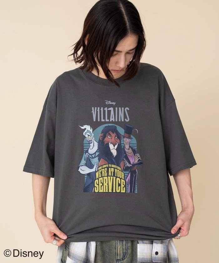 【ウィゴー/WEGO】の【ユニセックス着用ITEM/SMLサイズ展開】VILLAINSグラフィックT(S) インテリア・キッズ・メンズ・レディースファッション・服の通販 founy(ファニー) https://founy.com/ ファッション Fashion レディースファッション Fashion for Women トップス・カットソー Cut & Sew Tops シャツ・ブラウス・オフィスカジュアル Elegant Blouses & Button-Ups ロングTシャツ・Tシャツ Longline T-Shirts & Tees カットソー・ベーシックTシャツ Cut-and-Sewn Tops / Stretch Tees & Basics ヴィンテージ Vintage Style 春 Spring カットソー Cut and Sewn Top カーゴパンツ Cargo Pants, Utility Pants グラフィック Graphic, Graphic Design 今季 This Season, Current Season スマホ Smartphone, Mobile Device デニム Denim, Jeans Material ビッグ Big, Oversized ビンテージ Vintage, Retro Style プリント Print, Printed Pattern 半袖 Short Sleeve, Half Sleeve ルーズ Loose, Oversized S/S・春夏 SS, Spring/Summer, Warm Season おすすめ Recommended / Our Picks 夏 Summer |ID: prp329100004589092 ipo3291000000032672817