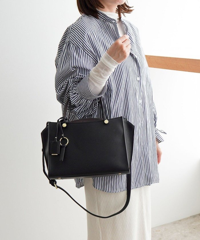 【エースバッグズアンドラゲッジ/ACE BAGS & LUGGAGE】のJewelna Rose セイディ・トートバッグ ミドルサイズ 16143 ジュエルナローズ インテリア・キッズ・メンズ・レディースファッション・服の通販 founy(ファニー) https://founy.com/ ファッション Fashion レディースファッション Ladies' Fashion Online バッグ Bag コンパクト Compact コンビ Combination 傘 Umbrella ショルダー Shoulder シンプル Simple スマート Smart 財布 Wallet トレンド Trend ハンドバッグ Handbag フェイクレザー Faux Leather フェミニン Feminine ポケット Pocket ミドル Middle リュック Ruck Sack 再入荷 Restock/Back In Stock/Re Arrival おすすめ Recommend スーツケース キャリーケース Suitcase エレガント 上品 Elegant セレモニー Ceremony 入学式 Entrance Ceremony 卒業式 Graduation Ceremony ビジネス 仕事 通勤 Business |ID: prp329100004589715 ipo3291000000032563942