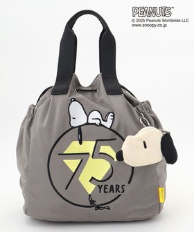 【イザック/Y'SACCS】のSNOOPYデザイン 2way巾着トート 人気、トレンドファッション・服の通販 founy(ファニー) ファッション Fashion レディースファッション Fashion for Women バッグ Bags イラスト Illustration スマート Smart, Elegant フェイス Face, Facial Design ポケット Pocket, Pocket Detail ポーチ Pouch, Small Case 巾着 Drawstring Bag, Kinchaku |ID:prp329100004590372