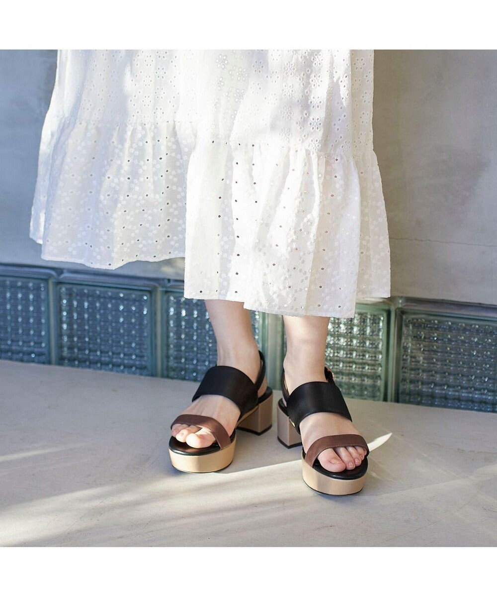 【モード エ ジャコモ/MODE ET JACOMO】のMODE ET JACOMO 厚底ダブルベルトサンダル 人気、トレンドファッション・服の通販 founy(ファニー) 　ファッション　Fashion　レディースファッション　Fashion for Women　ベルト&ウエストマーク　Belts & Waist Accessories　クール　Cool, Chic　サンダル　Sandals, Summer Shoes　シューズ　Shoes, Footwear　シンプル　Simple, Minimal　ソックス　Socks, Hosiery　タイツ　Tights, Legwear　ビジネス 仕事 通勤　Business / Work / Commuting　厚底　Platform Shoes　夏　Summer　春　Spring　S/S・春夏　SS, Spring/Summer, Warm Season　 other-1|ID: prp329100004590752 ipo3291000000034630634