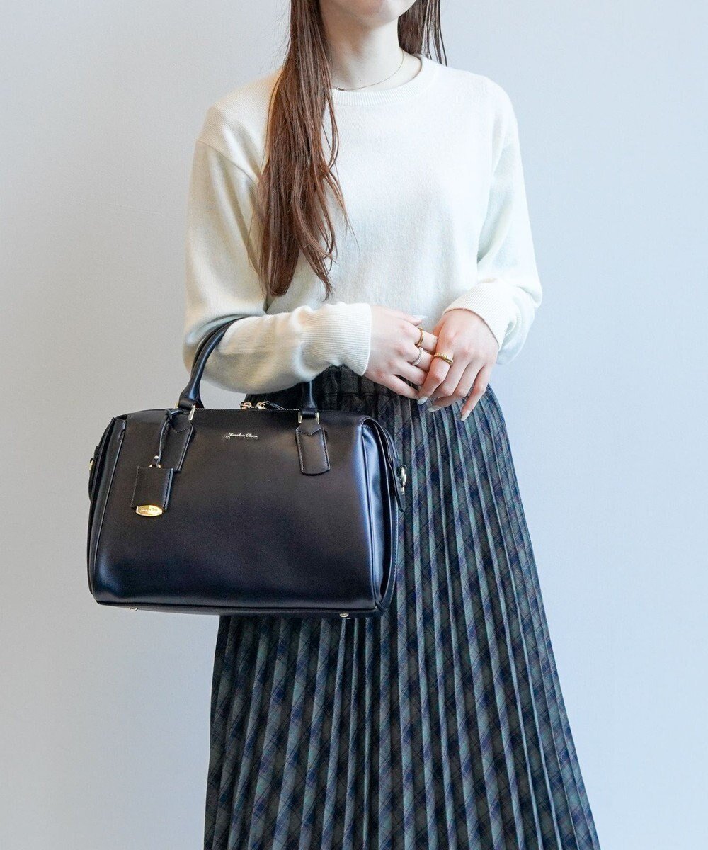 【エースバッグズアンドラゲッジ/ACE BAGS & LUGGAGE】のJewelna Rose ホリー・ボストンバッグ M 16194 ジュエルナローズ 2WAY 人気、トレンドファッション・服の通販 founy(ファニー) ファッション Fashion レディースファッション Fashion for Women カーディガン Cardigan, Knitwear ショルダー Shoulder, Shoulder Strap シンプル Simple, Minimal スリム Slim, Slim Fit 財布 Wallet, Purse トレンド Trend, Trending Now 手帳 Planner, Notebook フェイクレザー Faux Leather, PU Leather フェミニン Feminine, Girly ボストン Boston ボストンバッグ Boston Bag, Retro Bag ポケット Pocket, Pocket Detail リップ Lip, Lip Motif リュック Backpack, Rucksack 再入荷 Restock / Back in Stock おすすめ Recommended / Our Picks スーツケース キャリーケース Suitcase / Carry Case エレガント 上品 Elegant セレモニー Ceremony 入学式 Entrance Ceremony 卒業式 Graduation Ceremony ビジネス 仕事 通勤 Business / Work / Commuting other-1|ID: prp329100004590811 ipo3291000000033464420