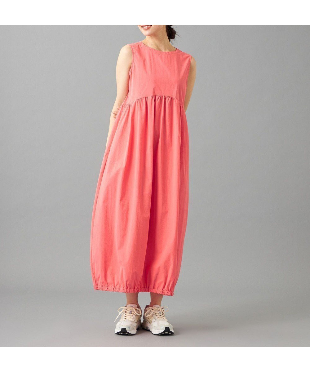 【チャコット/Chacott】のChacott BALANCE コクーンワンピース インテリア・キッズ・メンズ・レディースファッション・服の通販 founy(ファニー) 　ファッション　Fashion　レディースファッション　Fashion for Women　ワンピース　Dresses　アウトドア　Outdoor Clothing　軽量　Lightweight, Ultra Light　シリコン　Silicone, Silicone Material　スタイリッシュ　Stylish, Fashionable　ストレッチ　Stretch, Stretchy Fabric　スポーツ　Sports, Activewear　タフタ　Taffeta, Structured Fabric　おすすめ　Recommended / Our Picks　旅行　Travel　エレガント 上品　Elegant　コーラル|ID: prp329100004591101 ipo3291000000032722921