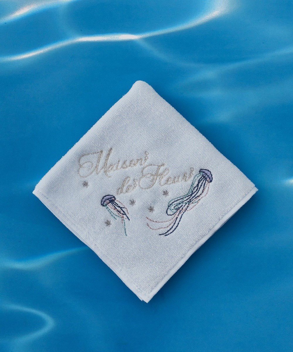 【メゾンドフルール/Maison de FLEUR】のジェリーフィッシュ刺繍タオルハンカチ 人気、トレンドファッション・服の通販 founy(ファニー) ファッション Fashion レディースファッション Fashion for Women ミニ財布・二つ折り財布 Wallets & Card Cases おすすめ Recommended / Our Picks ギフト プレゼント Gift / Present コンパクト Compact, Small Size タオル Towel, Bath Towel ハンカチ Handkerchief, Hanky ハンド Hand, Handmade 財布 Wallet, Purse other-1|ID: prp329100004591408 ipo3291000000033656032