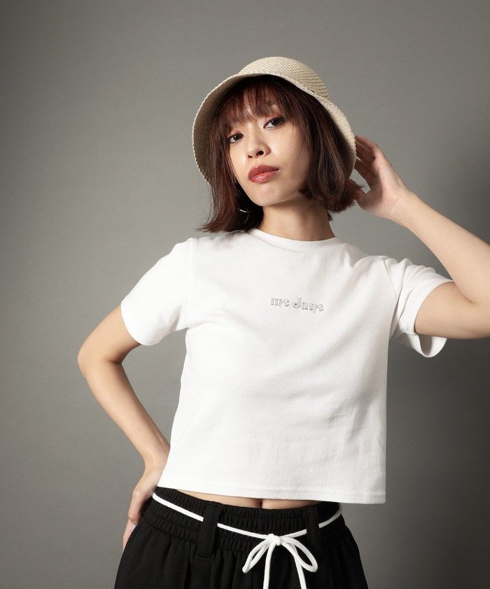 【グリーンパークス/Green Parks】のme Jane/ロゴコンパクトTシャツ インテリア・キッズ・メンズ・レディースファッション・服の通販 founy(ファニー) https://founy.com/ ファッション Fashion レディースファッション Fashion for Women トップス・カットソー Cut & Sew Tops シャツ・ブラウス・オフィスカジュアル Elegant Blouses & Button-Ups ロングTシャツ・Tシャツ Longline T-Shirts & Tees カットソー・ベーシックTシャツ Cut-and-Sewn Tops / Stretch Tees & Basics カットソー Cut and Sewn Top コンパクト Compact, Small Size シンプル Simple, Minimal スタイリッシュ Stylish, Fashionable トレンド Trend, Trending Now フロント Front, Front Design ポケット Pocket, Pocket Detail 夏 Summer 春 Spring S/S・春夏 SS, Spring/Summer, Warm Season |ID: prp329100004591412 ipo3291000000032672519