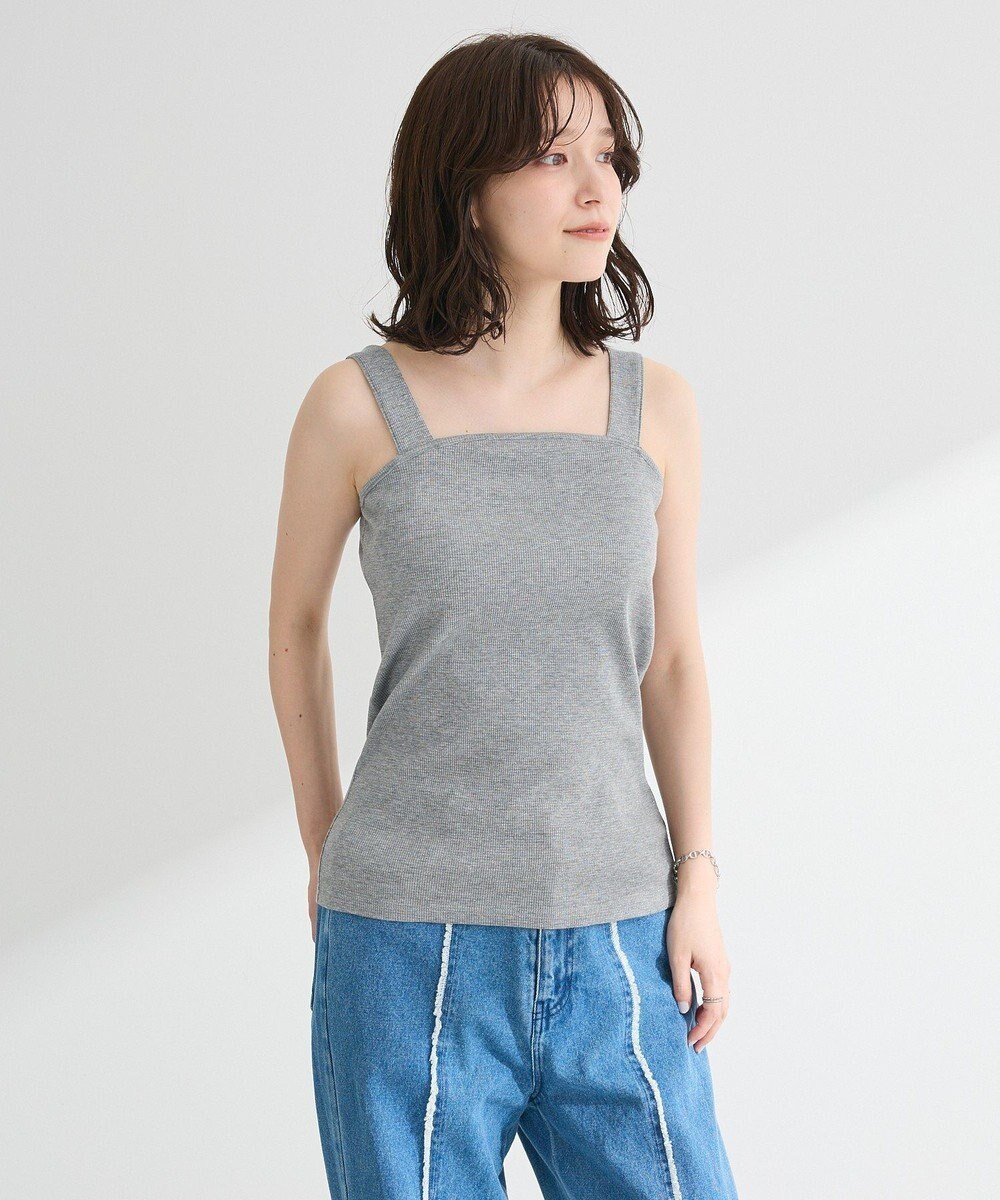 【グリーンパークス/Green Parks】のスクエアラメタンクトップ インテリア・キッズ・メンズ・レディースファッション・服の通販 founy(ファニー) 　ファッション　Fashion　レディースファッション　Fashion for Women　トップス・カットソー　Cut & Sew Tops　キャミソール&ノースリーブ　Camisoles & Sleeveless Tops　おすすめ　Recommended / Our Picks　キャミソール　Camisole, Spaghetti Strap Top　コンパクト　Compact, Small Size　スクエア　Square, Square Shape　フィット　Fit, Slim Fit　ベーシック　Basic, Essential　ポケット　Pocket, Pocket Detail　A/W・秋冬　Autumn/Winter　Gray|ID: prp329100004591430 ipo3291000000032668482