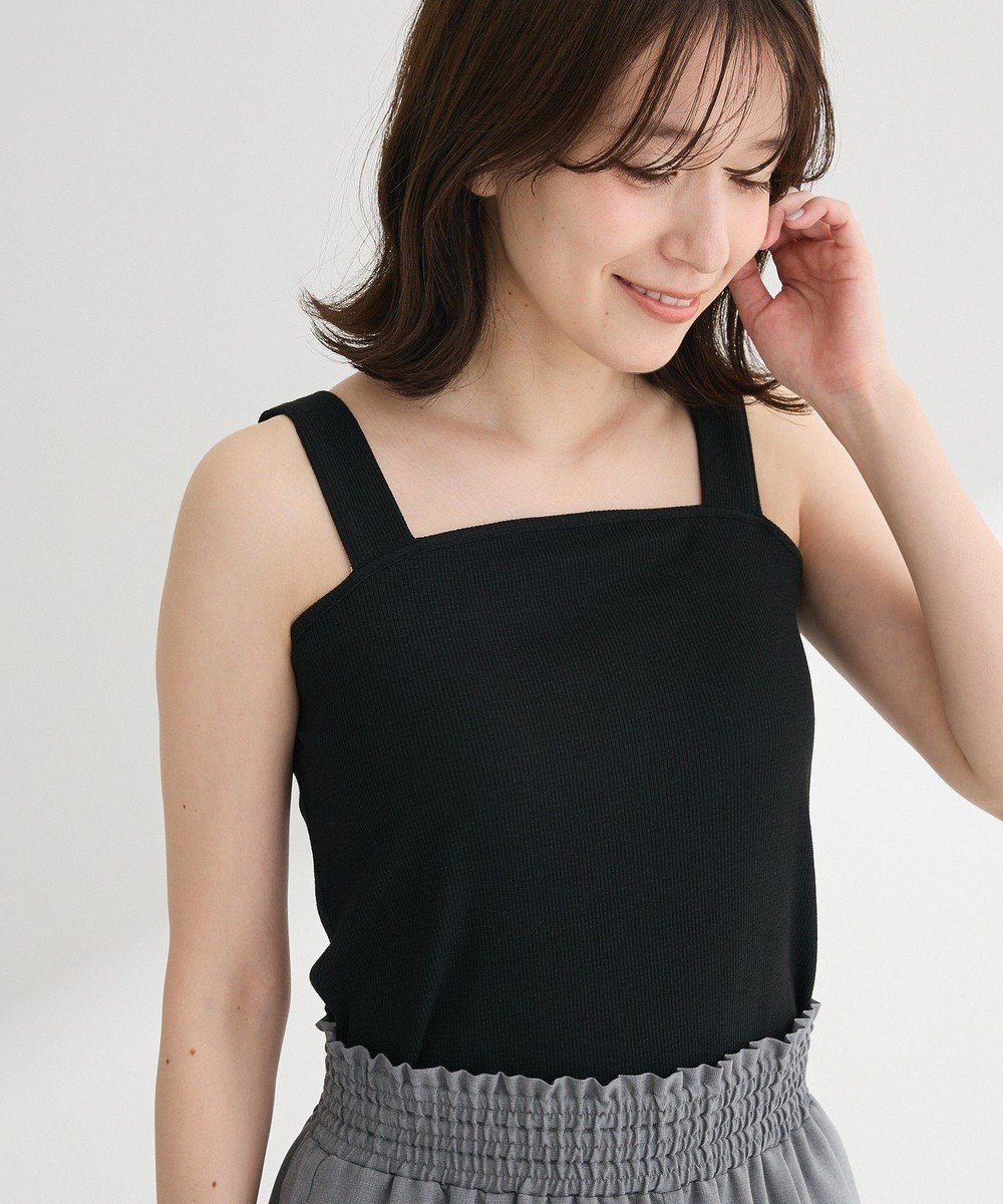 【グリーンパークス/Green Parks】のスクエアラメタンクトップ インテリア・キッズ・メンズ・レディースファッション・服の通販 founy(ファニー) 　ファッション　Fashion　レディースファッション　Fashion for Women　トップス・カットソー　Cut & Sew Tops　キャミソール&ノースリーブ　Camisoles & Sleeveless Tops　おすすめ　Recommended / Our Picks　キャミソール　Camisole, Spaghetti Strap Top　コンパクト　Compact, Small Size　スクエア　Square, Square Shape　フィット　Fit, Slim Fit　ベーシック　Basic, Essential　ポケット　Pocket, Pocket Detail　A/W・秋冬　Autumn/Winter　Black|ID: prp329100004591430 ipo3291000000032668483