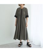 【イェッカ ヴェッカ/YECCA VECCA】のギャザー配色ワンピース Khaki|ID: prp329100004591440 ipo3291000000032588563