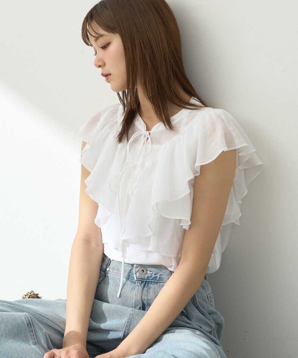 【アースミュージックアンドエコロジー/earth music&ecology】の2WAYフリルブラウス インテリア・キッズ・メンズ・レディースファッション・服の通販 founy(ファニー) 　ファッション　Fashion　レディースファッション　Fashion for Women　トップス・カットソー　Cut & Sew Tops　シャツ・ブラウス・オフィスカジュアル　Elegant Blouses & Button-Ups　シアー　Sheer, See-Through　スリーブ　Sleeve, Long Sleeve / Short Sleeve　フリル　Frill, Ruffle　ポケット　Pocket, Pocket Detail　リボン　Ribbon, Bow　夏　Summer　春　Spring　S/S・春夏　SS, Spring/Summer, Warm Season　White|ID: prp329100004591442 ipo3291000000032588571