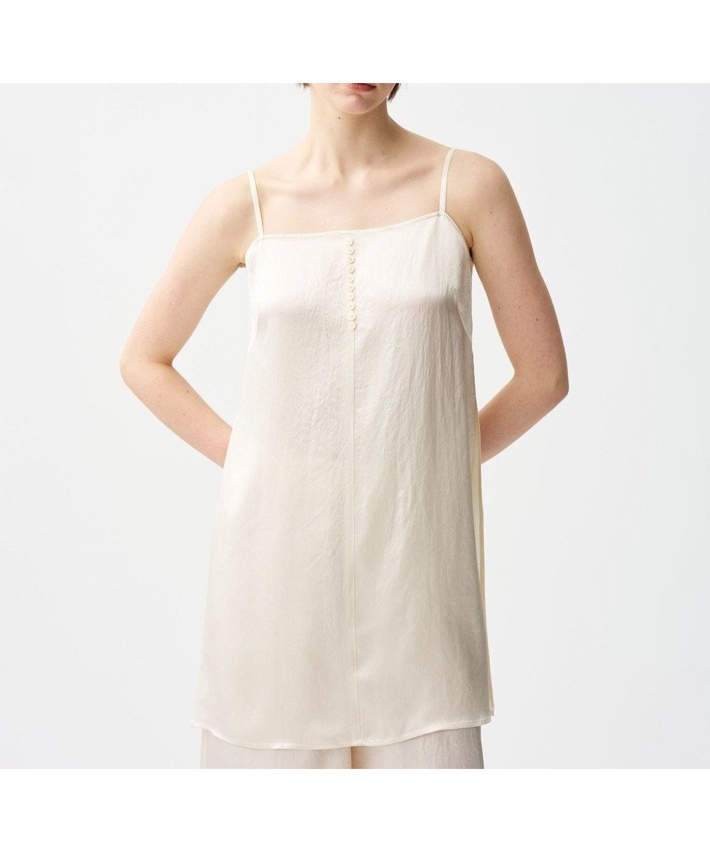 【アンクレイヴ/uncrave】のアセテートヴィンテージサテン キャミソールブラウス インテリア・キッズ・メンズ・レディースファッション・服の通販 founy(ファニー) ファッション Fashion レディースファッション Fashion for Women トップス・カットソー Cut & Sew Tops キャミソール&ノースリーブ Camisoles & Sleeveless Tops シャツ・ブラウス・オフィスカジュアル Elegant Blouses & Button-Ups インナー Innerwear ヴィンテージ Vintage Style 春 Spring キャミソール Camisole, Spaghetti Strap Top 吸水 Absorbent, Quick-Dry スリット Slit, Slit Detail セットアップ Set-Up, Coordinated Outfit バイアス Bias, Diagonal Cut バランス Balance, Style Balance フロント Front, Front Design ワイド Wide, Wide Fit S/S・春夏 SS, Spring/Summer, Warm Season おすすめ Recommended / Our Picks 夏 Summer エレガント 上品 Elegant エクリュ|ID: prp329100004591707 ipo3291000000033655305