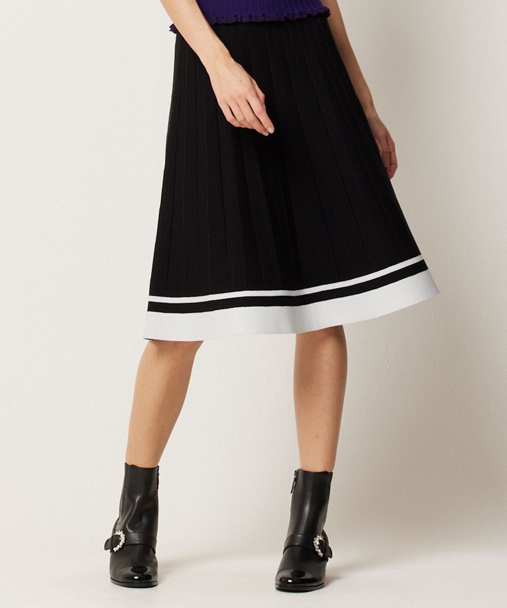 【トッカ/TOCCA】の【洗える】RESONATE スカート インテリア・キッズ・メンズ・レディースファッション・服の通販 founy(ファニー) 　ファッション　Fashion　レディースファッション　Fashion for Women　スカート　Skirts　おすすめ　Recommended / Our Picks　ストレッチ　Stretch, Stretchy Fabric　プリーツ　Pleats, Pleated　洗える　Machine Washable　無地　Plain, Solid Color　A/W・秋冬　Autumn/Winter　ビジネス 仕事 通勤　Business / Work / Commuting　ブラック系|ID: prp329100004592382 ipo3291000000033683459