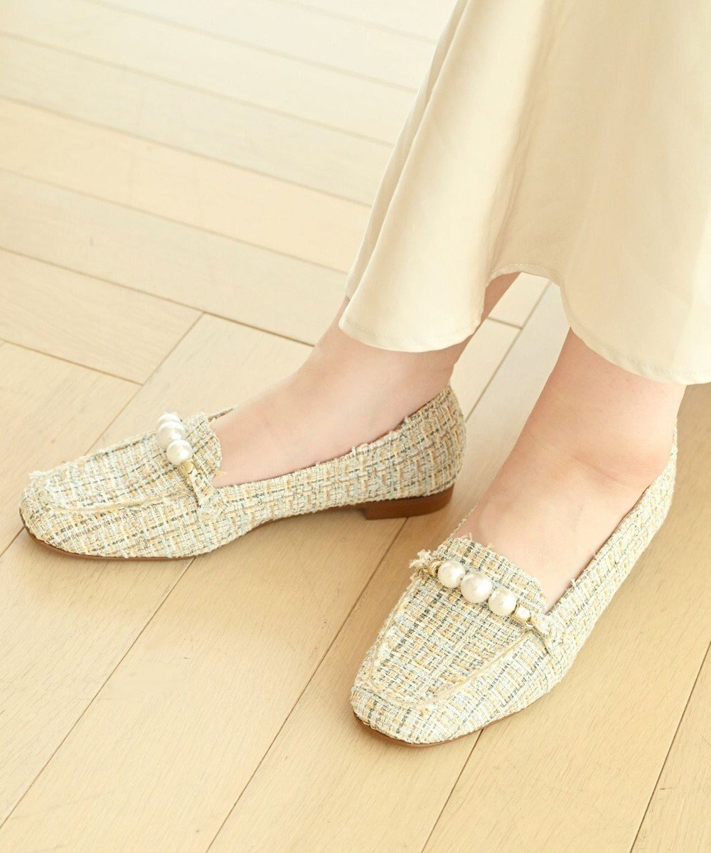 【ヌーベルローブオウ/nouvelleRobe Ou】の【本革・高反発・抗菌】Pearl loafers スクエアトゥパルビットローファー インテリア・キッズ・メンズ・レディースファッション・服の通販 founy(ファニー) 　ファッション　Fashion　レディースファッション　Ladies' Fashion Online　クッション　Cushion　抗菌　Antibacterial　シューズ　Shoes　バレエ　Ballet　パール　Pearl　ファブリック　Fabric　フィット　Fit　フラット　Flat　モチーフ　Motif　A/W・秋冬　Aw・Autumn/Winter・Fw・Fall-Winter　S/S・春夏　Ss・Spring/Summer　再入荷　Restock/Back In Stock/Re Arrival　NEW・新作・新着・新入荷　New Arrivals　おすすめ　Recommend　夏　Summer　ビジネス 仕事 通勤　Business　ベージュファブリック|ID: prp329100004592481 ipo3291000000032604023