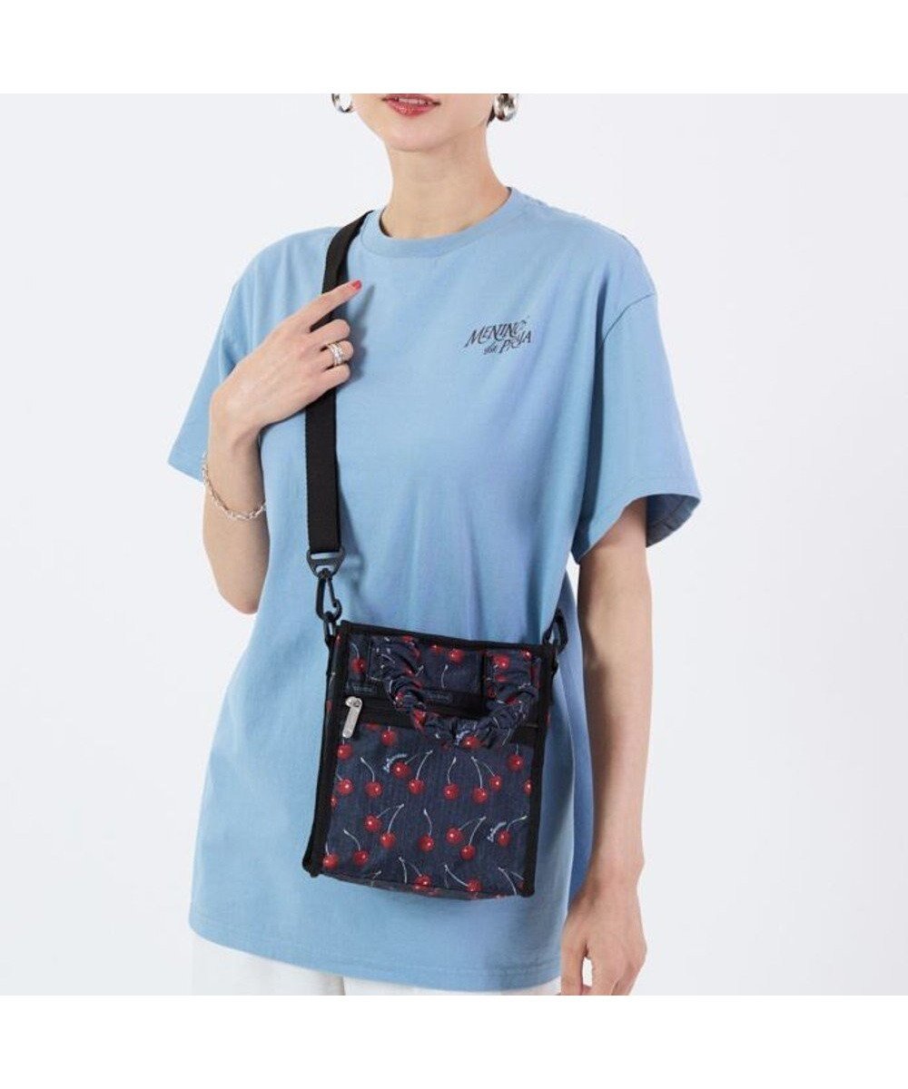 【レスポートサック/LeSportsac】のGH MINI N/S TOTE/クラシカルチェリー インテリア・キッズ・メンズ・レディースファッション・服の通販 founy(ファニー) 　ファッション　Fashion　レディースファッション　Ladies' Fashion Online　バッグ　Bag　アウトドア　Outdoor　ギャザー　Gather　クラシカル　Classical　スマート　Smart　財布　Wallet　チェリー　Cherry　デニム　Denim　プリント　Print　ポケット　Pocket　ポーチ　Pouch　NEW・新作・新着・新入荷　New Arrivals　おすすめ　Recommend　旅行　Travel　クラシカルチェリー|ID: prp329100004592492 ipo3291000000032604057