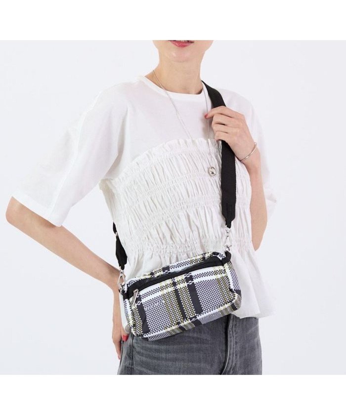 【レスポートサック/LeSportsac】のE/W PHONE CROSSBODY/ピクセルスクランブルチェック インテリア・キッズ・メンズ・レディースファッション・服の通販 founy(ファニー) https://founy.com/ ファッション Fashion レディースファッション Fashion for Women イエロー Yellow クラッチ Clutch, Clutch Bag コンパクト Compact, Small Size スクエア Square, Square Shape スマート Smart, Elegant 財布 Wallet, Purse チェック Check, Plaid, Tartan プリント Print, Printed Pattern ポケット Pocket, Pocket Detail ポーチ Pouch, Small Case ラップ Wrap, Wrap Design おすすめ Recommended / Our Picks |ID: prp329100004592502 ipo3291000000032604076