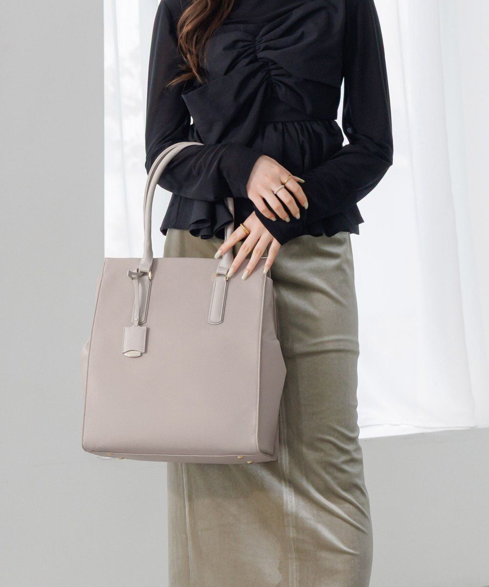 【エースバッグズアンドラゲッジ/ACE BAGS & LUGGAGE】のJewelna Rose OLバッグ・エト エアリィ 縦型トートバッグ 16272 インテリア・キッズ・メンズ・レディースファッション・服の通販 founy(ファニー) 　ファッション　Fashion　レディースファッション　Ladies' Fashion Online　バッグ　Bag　アクセサリー　Accessories　春　Spring　秋　Autumn/Fall　軽量　Lightweight　シンプル　Simple　チェック　Check　チャーム　Charm　トラベル　Travel　人気　Popularity　ハンドバッグ　Handbag　フェミニン　Feminine　フラップ　Flap　ボックス　Box　ポケット　Pocket　ポーチ　Pouch　マグネット　Magnet　リュック　Ruck Sack　冬　Winter　再入荷　Restock/Back In Stock/Re Arrival　NEW・新作・新着・新入荷　New Arrivals　おすすめ　Recommend　夏　Summer　旅行　Travel　スーツケース キャリーケース　Suitcase　エレガント 上品　Elegant　ギフト プレゼント　Gift Present　ビジネス 仕事 通勤　Business　モーヴグレー|ID: prp329100004593644 ipo3291000000032619302