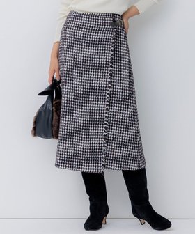 【23区/NIJYUSANKU】 チェックツイード ラップ風 スカート人気、トレンドファッション・服の通販 founy(ファニー) ファッション Fashion レディースファッション Ladies' Fashion Online スカート Skirt 2023年 2023 2023-2024秋冬・A/W Aw/Autumn/Winter//Fw/Fall-Winter/2023-2024 冬 Winter イタリア Italy チェック Check ツイード Tweed フレア Flare フロント Front ミックス Mix ラップ Wrap ループ Loop ロング Long A/W・秋冬 Aw・Autumn/Winter・Fw・Fall-Winter |ID:prp329100004594785
